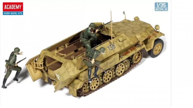 Plastikový model  na slepení Academy 13540 Sd.Kfz.251 Ausf.C 1:35 | pkmodelar.cz