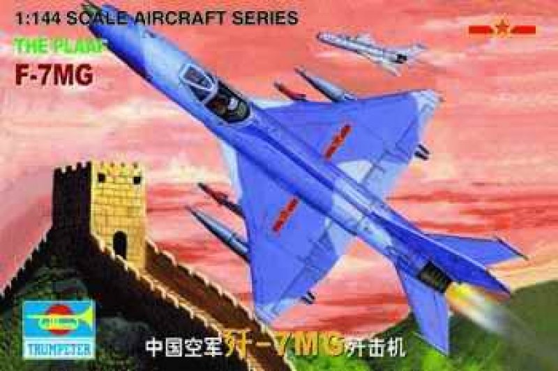 Trumpeter 01327 THE PLAAF F-7MG 1:144 | pkmodelar.cz