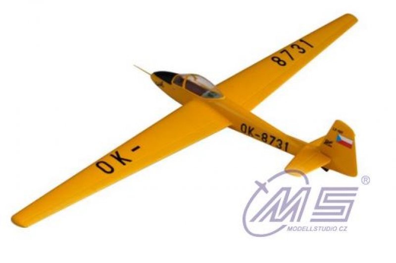 Plastikový model letadla LF 107 Luňák 1:48 | pkmodelar.cz