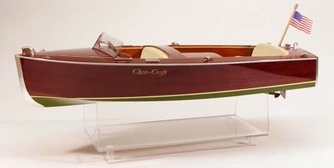 1947 Chris-Craft rychlý člun 610mm | pkmodelar.cz