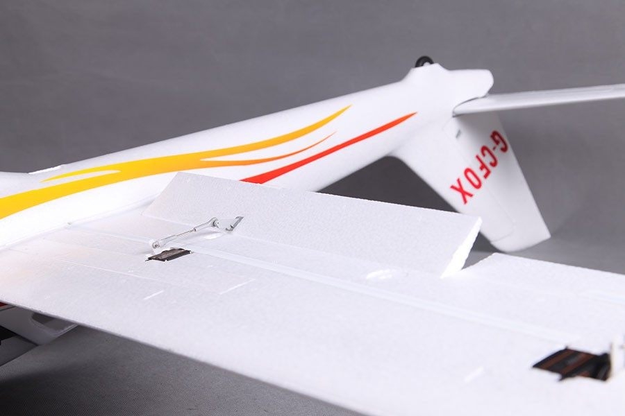 FOX 2300 EPP ARF | pkmodelar.cz
