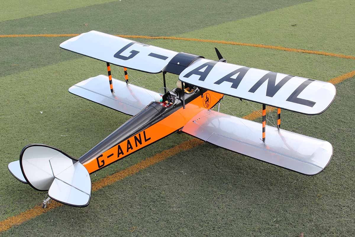 DH-60 Gipsy Moth 1,7m Oranžová/Černá | pkmodelar.cz