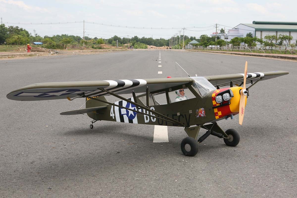 Piper L-4 Grasshopper 1/5 2,29m | pkmodelar.cz