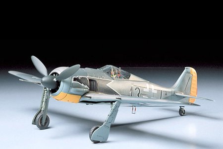 Plastikový model letadla Tamiya 61037 Fw 190A-3 1:48 | pkmodelar.cz