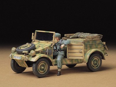 Plastikový model vojenské techniky Tamiya 35213 German Kubelwagen Type 82 Africa Corps 1:35