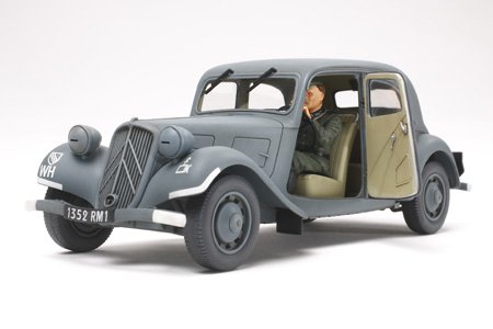 Plastikový model vojenské techniky Tamiya 35301 Citroen Traction 11CV - Staff Car 1:35 | pkmodelar.cz