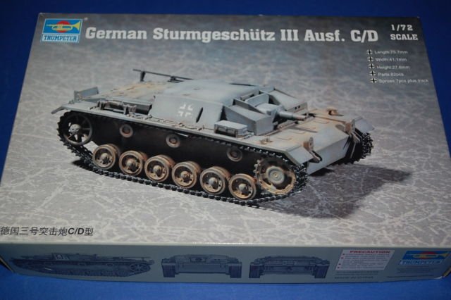 Plastikový model tanku Trumpeter 07257 German Sturmgeschutz III Ausf.C/D 1:72 | pkmodelar.cz