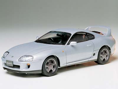 Plastikový model auta na slepováníTamiya 24123 Toyota Supra 1:24