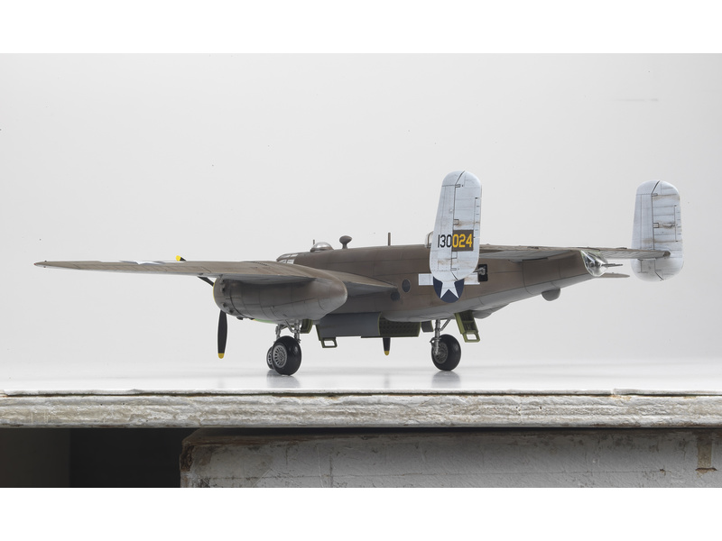 Plastikový model letadla Academy 12328 North American B-25D Pacific Theatre 1:48 | pkmodelar.cz