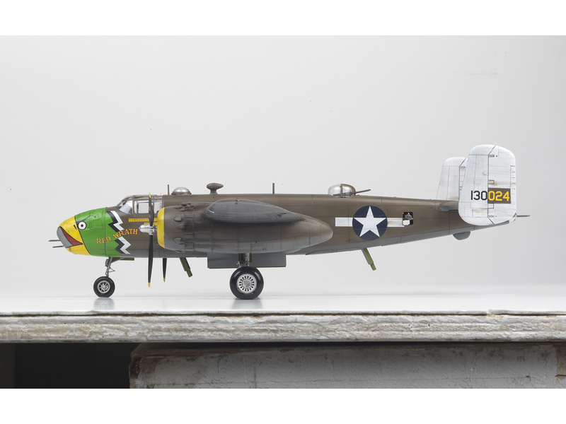 Plastikový model letadla Academy 12328 North American B-25D Pacific Theatre 1:48 | pkmodelar.cz