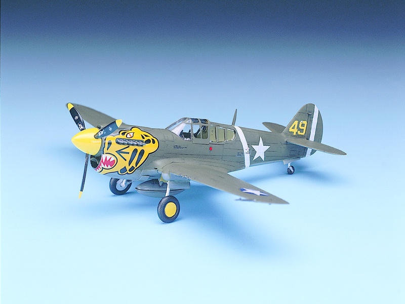 Plastikový model letadla Academy 12468 P-40E WARHAWK 1:72 | pkmodelar.cz