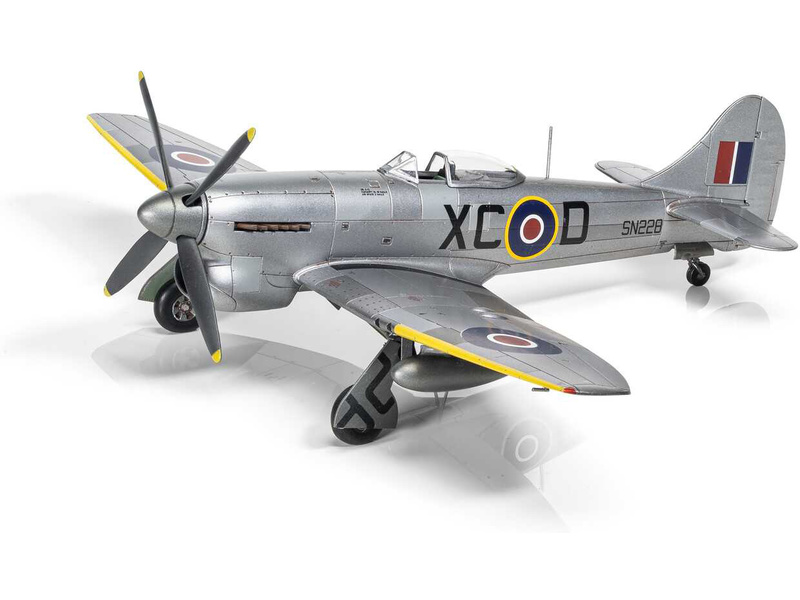 Airfix 02110 Hawker Tempest Mk.V Post War (1:72) | pkmodelar.cz