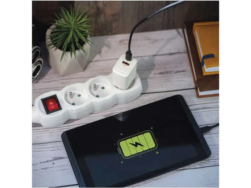 Síťový USB adaptér (zdroj) GaN PD 20W | pkmodelar.cz