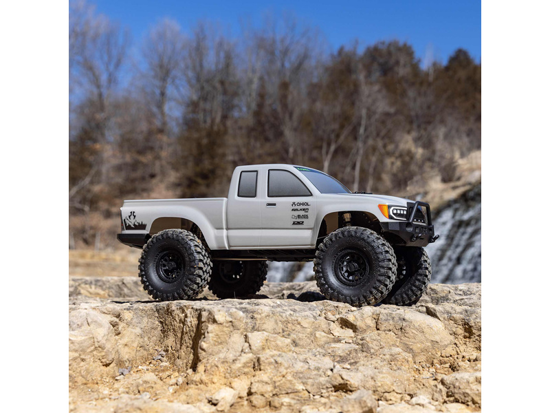 Axial SCX10 III Base Camp 4WD 1:10 RTR modrý | pkmodelar.cz