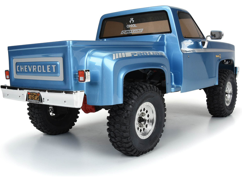 Axial SCX10 III Base Camp Chevrolet K10 1982 RTR | pkmodelar.cz