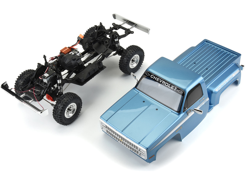 Axial SCX10 III Base Camp Chevrolet K10 1982 RTR | pkmodelar.cz