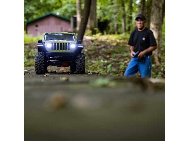 Axial SCX6 Jeep JLU Wrangler 1:6 4WD RTR stříbrný | pkmodelar.cz