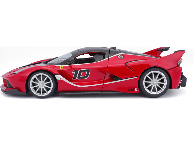 Bburago Ferrari FXX K 1:18 červená metalíza | pkmodelar.cz