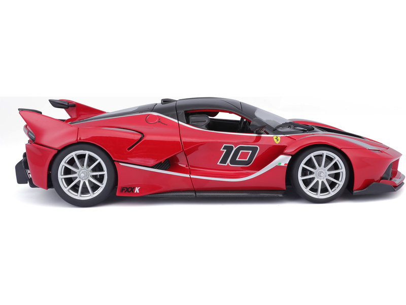 Bburago Ferrari FXX K 1:18 červená metalíza | pkmodelar.cz