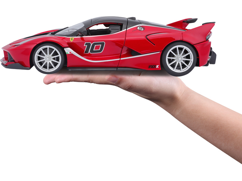 Bburago Ferrari FXX K 1:18 červená metalíza | pkmodelar.cz