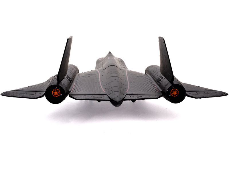 E-flite SR-71 Blackbird 0.96m AS3X SAFE Select BNF Basic | pkmodelar.cz