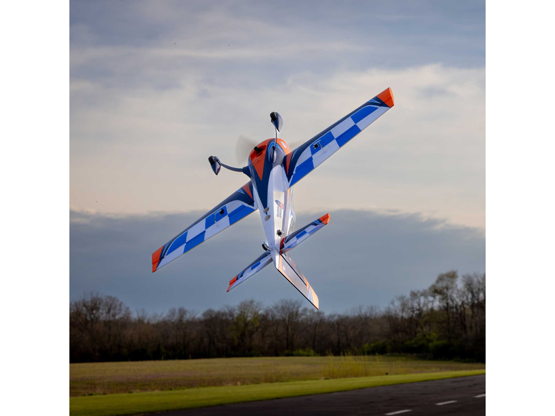 E-flite Extra 330 SC 3D 1.3m BNF | pkmodelar.cz