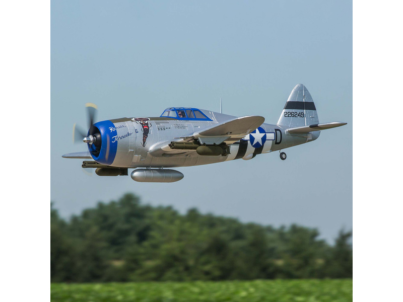 E-flite P-47 Razorback 1.2m SAFE Select BNF Basic | pkmodelar.cz