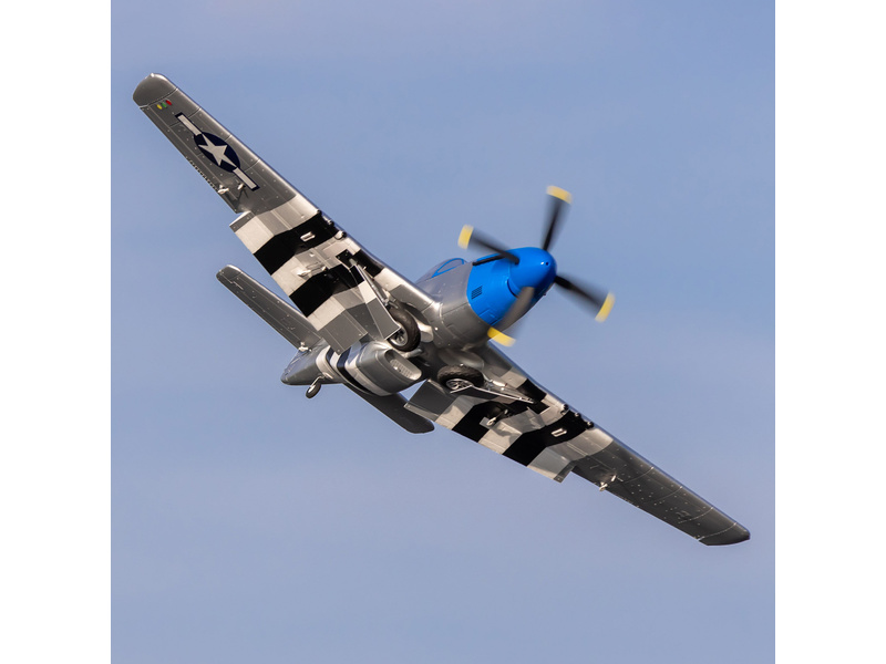 E-flite P-51D Mustang 1.2m SAFE Select BNF Basic | pkmodelar.cz