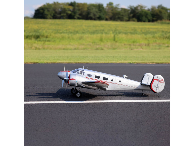 E-flite Beechcraft D18 1.5m BNF Basic | pkmodelar.cz