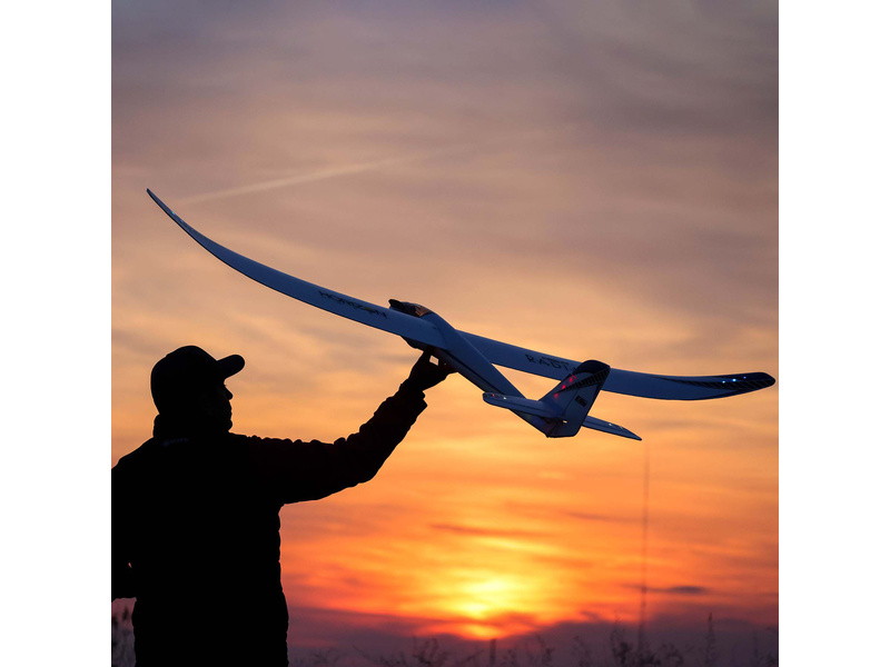 E-flite Night Radian 2.0m SAFE BNF Basic | pkmodelar.cz