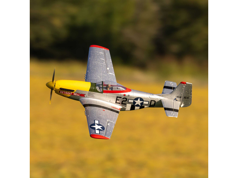 E-flite UMX P-51D Mustang “Detroit Miss” AS3X Safe Select BNF Basic | pkmodelar.cz