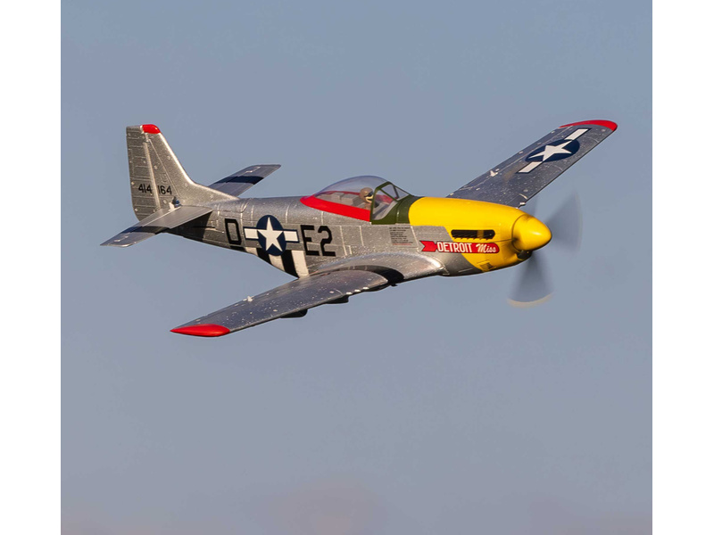 E-flite UMX P-51D Mustang “Detroit Miss” AS3X Safe Select BNF Basic | pkmodelar.cz