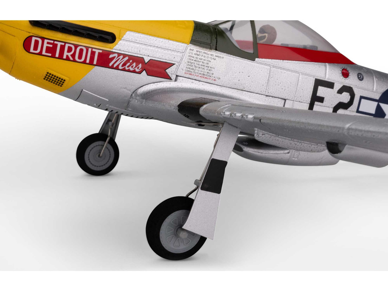 E-flite UMX P-51D Mustang “Detroit Miss” AS3X Safe Select BNF Basic | pkmodelar.cz