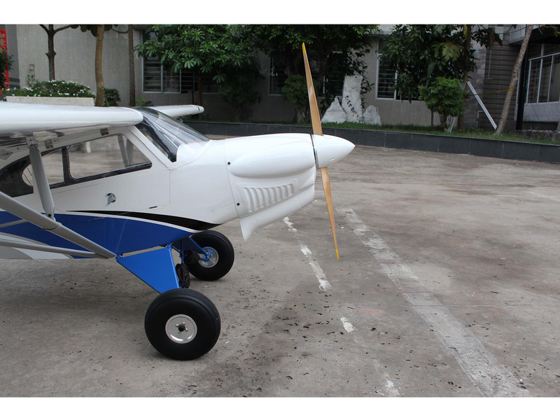 Hangar 9 XCub 2.9m 60cc ARF | pkmodelar.cz