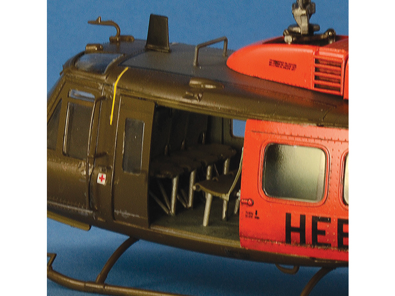 Plastikový model vrtulníku Italeri 0849 Bell UH-1D Slick (1:48) | pkmodelar.cz