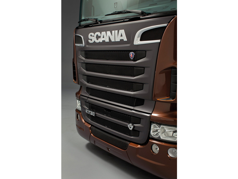 Plastikový model trucku Italeri 3897 Scania R730 ''Black Amber'' (1:24) | pkmodelar.cz