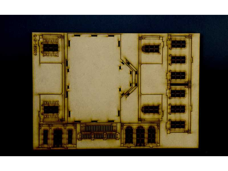 Italeri diorama - Hotel Hartenstein (1:72) | pkmodelar.cz
