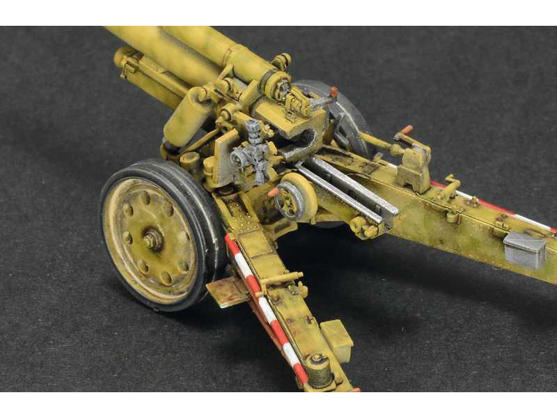 Italeri 15 cm Field Howitzer / 10,5 cm Field Gun (1:72) | pkmodelar.cz