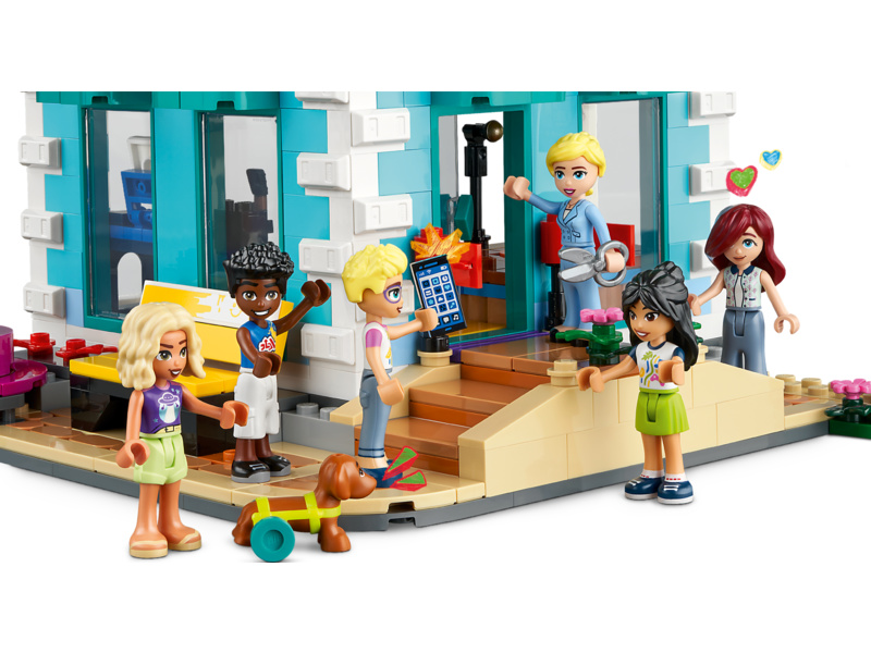 LEGO Friends - Komunitní centrum v městečku Heartlake | pkmodelar.cz