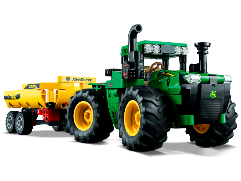 LEGO Technic - John Deere 9620R 4WD Tractor | pkmodelar.cz