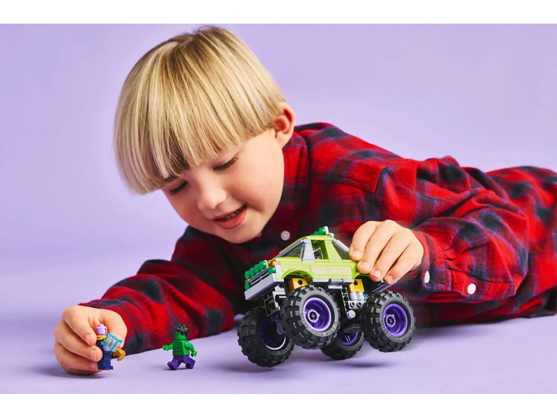 LEGO Marvel - Hulkův truck vs. Thanos | pkmodelar.cz