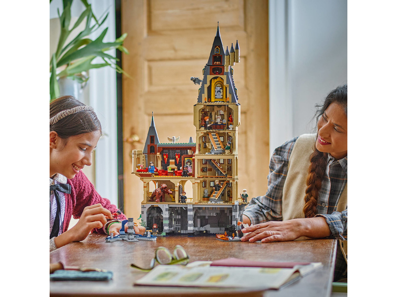 LEGO Harry Potter - Bradavický hrad: Hlavní věž | pkmodelar.cz