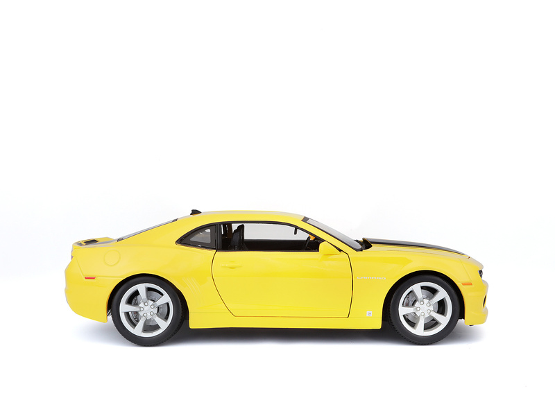 Maisto Chevrolet Camaro RS 2010 1:18 žlutá | pkmodelar.cz