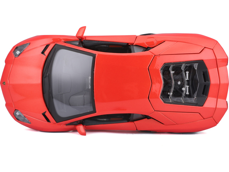 Maisto Lamborghini Aventador Coupé 1:24 oranžová metalíza | pkmodelar.cz