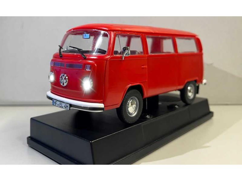 Revell Volkswagen T2 (1:24) (Easy-Click) | pkmodelar.cz