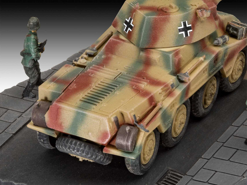 Plastikový model tanku Revell 03288 Sd.Kfz. 234/2 Puma (1:76) | pkmodelar.cz