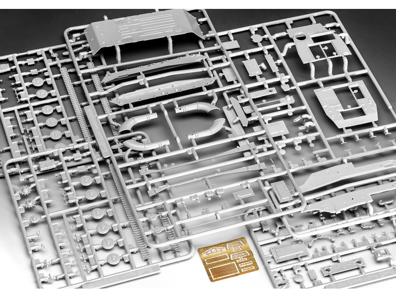 Plastikový model vojenské techniky Revell 03313 BTR-50PK (1:72) | pkmodelar.cz