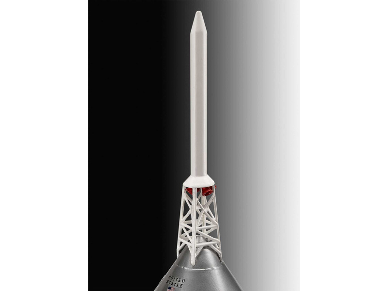 Plastikový model rakety Revell 03704 Apollo 11 - Saturn V (1:96) | pkmodelar.cz