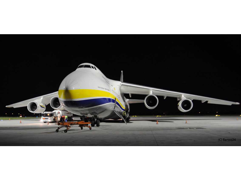 Revell Antonov An-124 Ruslan (1:144) | pkmodelar.cz