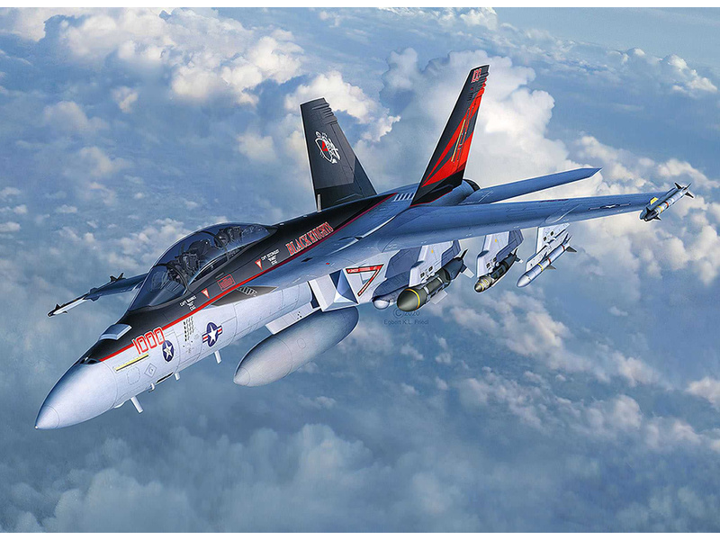 Plastikový model letadla Revell 03847 Boeing F/A-18F Super Hornet (1:32) | pkmodelar.cz